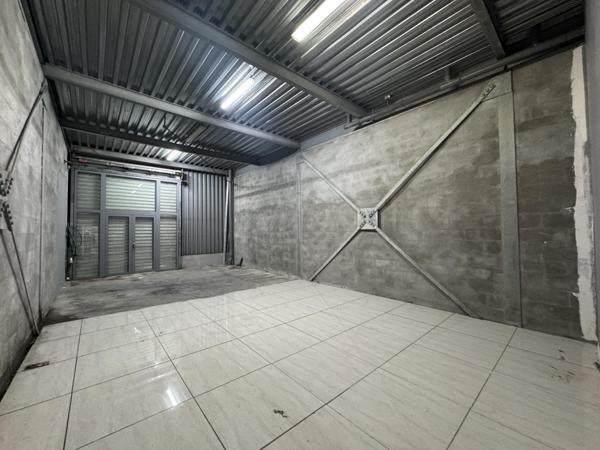 Location / Local Commercial