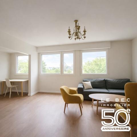 À VENDRE – T3 lumineux au dernier étage, centre-ville à pied