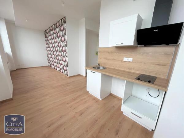 Appartement à louer 1 pièce 28.72m² Saint-Quentin (02100)