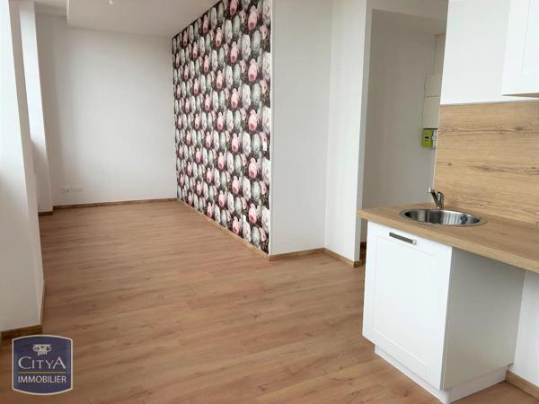 Appartement à louer 1 pièce 28.72m² Saint-Quentin (02100)