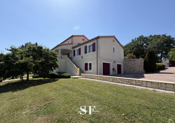 Maison 6 pièce(s) 5 chambre(s) 175 m²