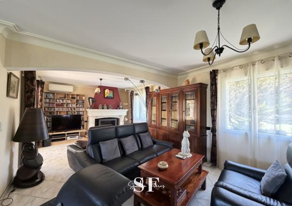 Maison 6 pièce(s) 5 chambre(s) 175 m²