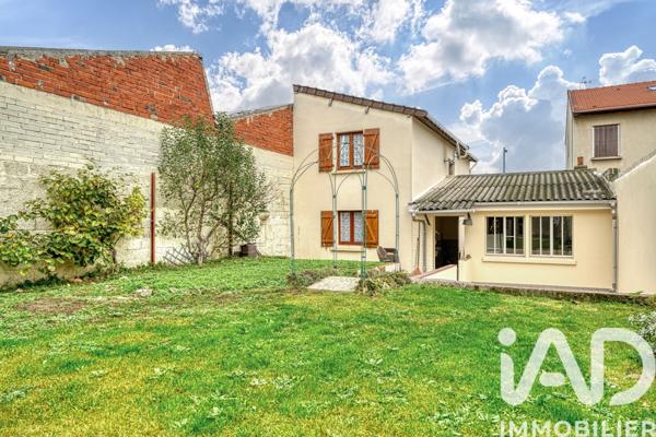 Maison à vendre 5 pièces 115 m² Gennevilliers
