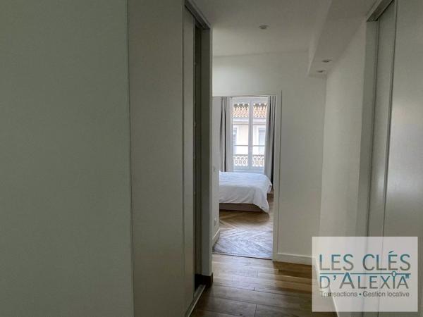 APPARTEMENT T2 - MEUBLE - QUARTIER AINAY