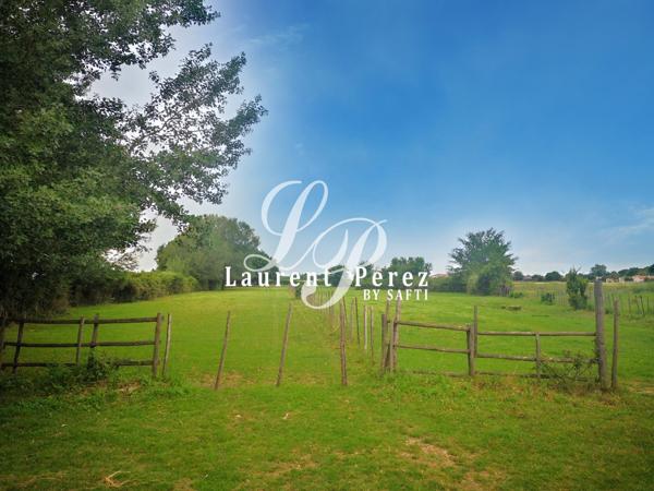 Terrain de 9515m² situé en zone future d'urbanisation