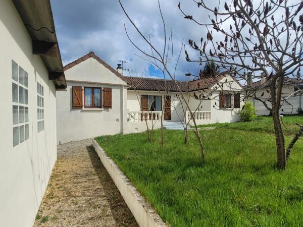 Maison à vendre 4 pièces LE BUGUE (24)