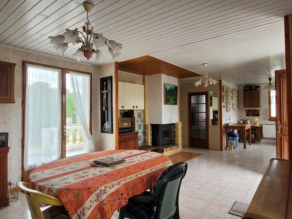 Maison à vendre 4 pièces LE BUGUE (24)