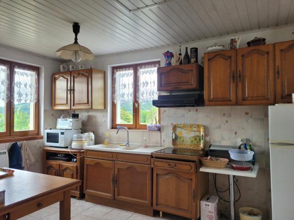 Maison à vendre 4 pièces LE BUGUE (24)