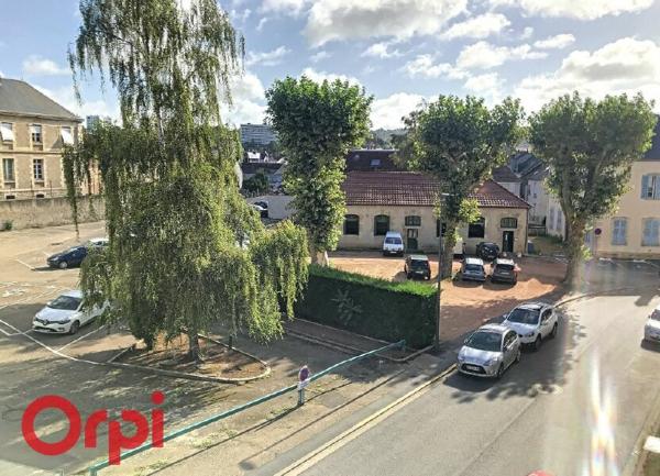 Appartement à vendre    4 pièces •  Montluçon