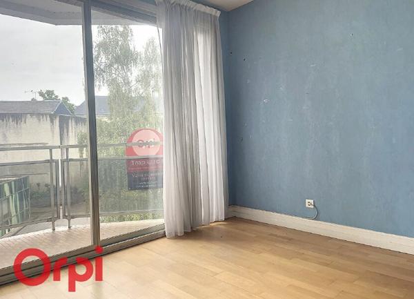 Appartement à vendre    4 pièces •  Montluçon