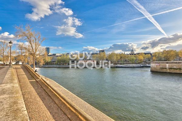 APPARTEMENT  DEUX PIECES DE 42 m2 - ILE ST.LOUIS