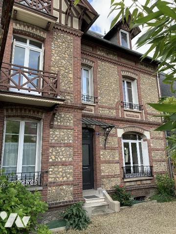 Maison bourgeoise 160m², 4/5 chambres Parc de 1.200m²