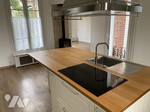 Maison bourgeoise 160m², 4/5 chambres Parc de 1.200m²