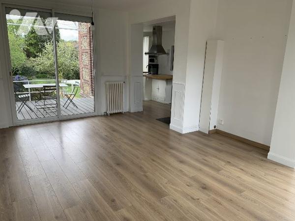 Maison bourgeoise 160m², 4/5 chambres Parc de 1.200m²