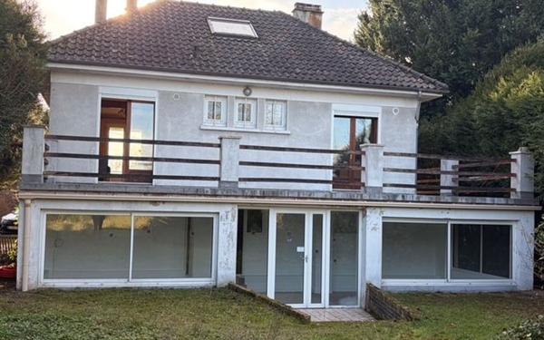 Maison à vendre    3 pièces • 110 m2 Coulommiers