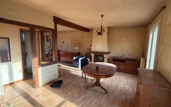 Maison à vendre    3 pièces • 110 m2 Coulommiers