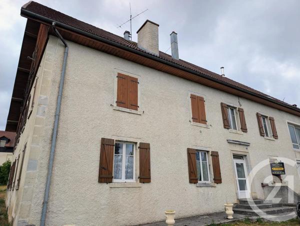 Appartement T3 à vendre  3 pièces - 63,40 m 2   VILLERS LE LAC  - 25