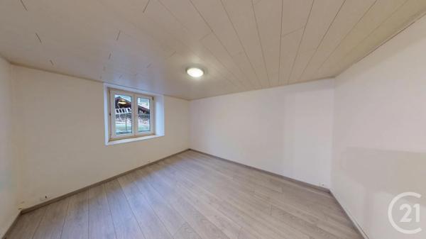 Appartement T3 à vendre  3 pièces - 63,40 m 2   VILLERS LE LAC  - 25