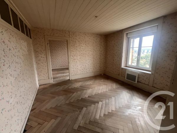 Appartement T3 à vendre  3 pièces - 63,40 m 2   VILLERS LE LAC  - 25