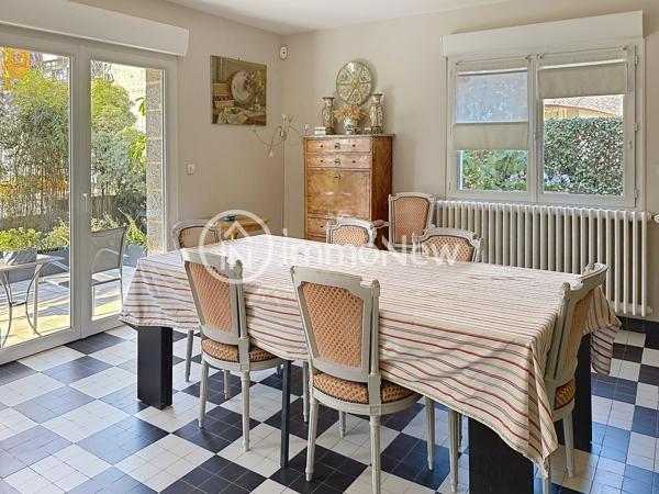 Maison 8 pièces 161 m²