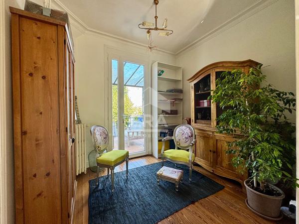 Maison 6 pièces 4 chambres COMBS-LA-VILLE