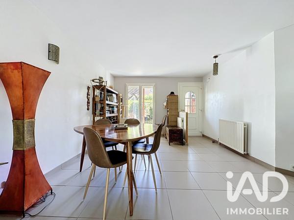 Maison à vendre 6 pièces 108,74 m² Achères
