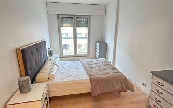Appartement à louer    2 pièces • 59,15 m2 Montrouge