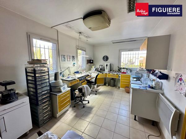 BUREAUX PETITES SURFACES À VENDRE EN PÉRIPHÉRIE D'AIX