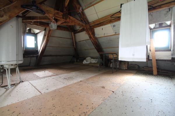 Saint-Sernin-sur-Rance (12380) Maison de 106 m² avec terrasse et cave