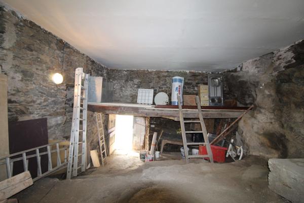 Saint-Sernin-sur-Rance (12380) Maison de 106 m² avec terrasse et cave