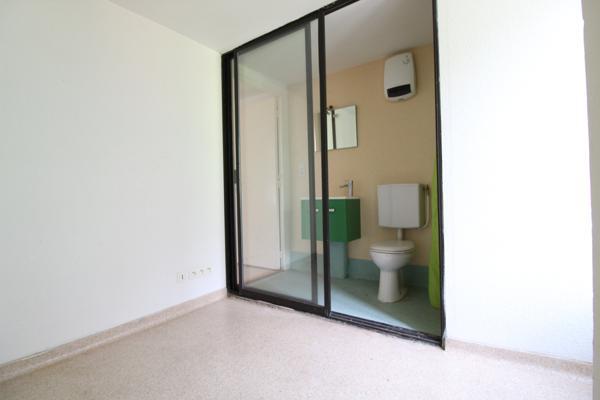 Saint-Sernin-sur-Rance (12380) Maison de 106 m² avec terrasse et cave