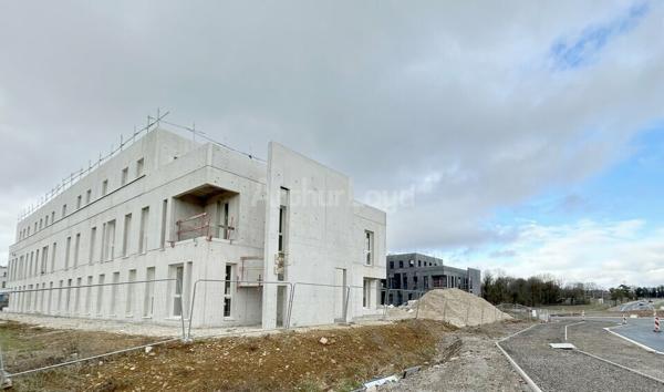 BUREAUX à VENDRE de 576 m²