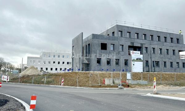 BUREAUX à VENDRE de 576 m²