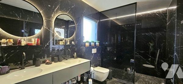 Maison contemporaine aux prestations haut de gamme