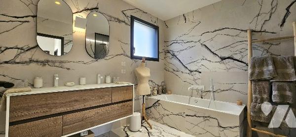 Maison contemporaine aux prestations haut de gamme