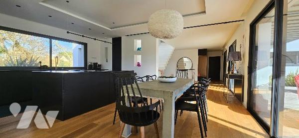 Maison contemporaine aux prestations haut de gamme