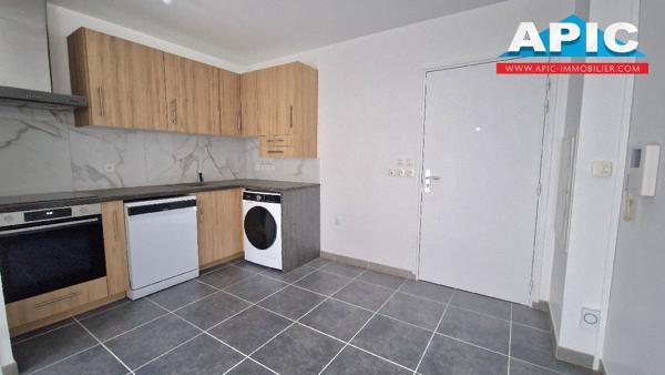GARGES LES GONESSE,

Rue Fessou, appartement 2 pièces ...