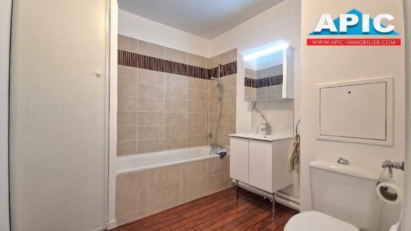 GARGES LES GONESSE,

Rue Fessou, appartement 2 pièces ...