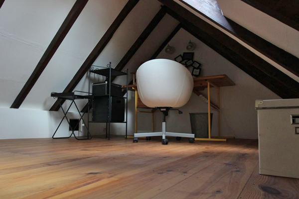 SOUS LES TOITS, UN BEL APPARTEMENT TYPE 2 BIS EN DUPLEX. - A QUIMPER Quimper CENTRE