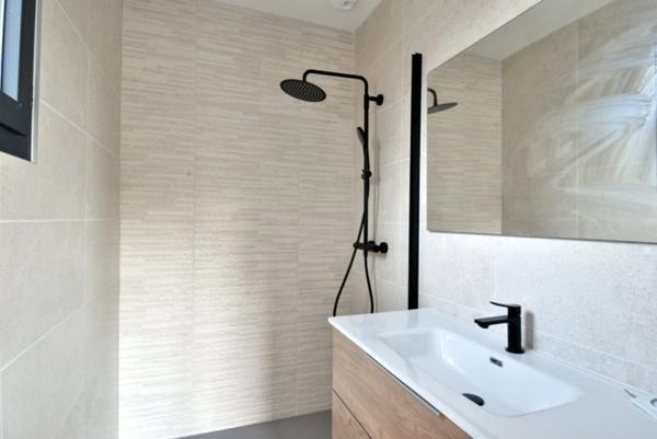 EXCLUSIVITÉ – Maison contemporaine T6 de 2025