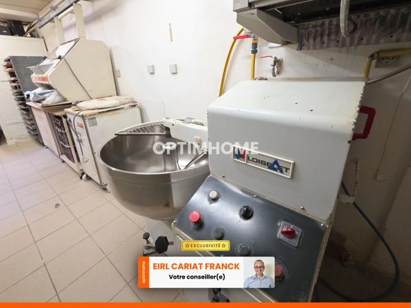 LOCAL COMMERCIAL DE 78 M² SUR ÉTAGE
