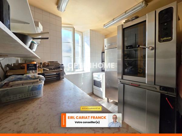 LOCAL COMMERCIAL DE 78 M² SUR ÉTAGE