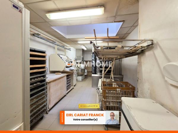 LOCAL COMMERCIAL DE 78 M² SUR ÉTAGE