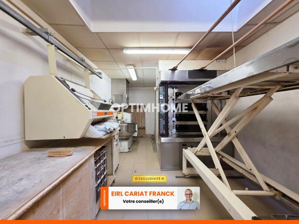 LOCAL COMMERCIAL DE 78 M² SUR ÉTAGE