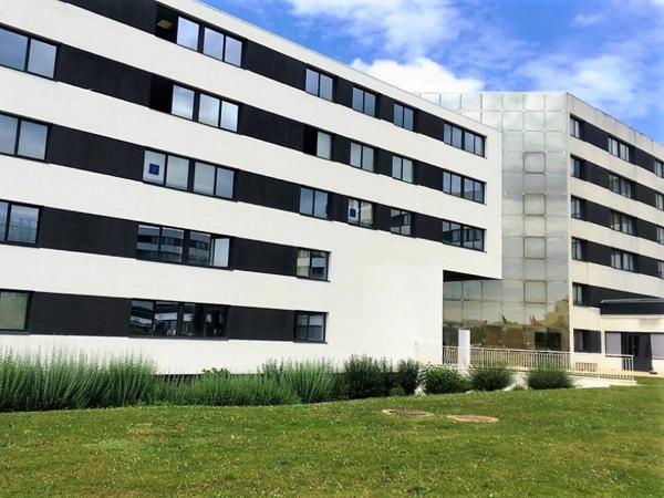 BUREAUX TECHNOPOLE DU FUTUROSCOPE - 51M² - IDÉALEMENT SITUÉS PROCHE DESSERTES MAJEURS