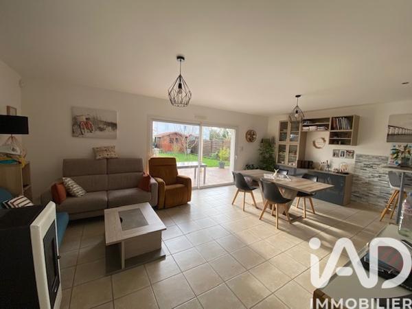 Maison à vendre 4 pièces 93 m² Champagné-les-Marais