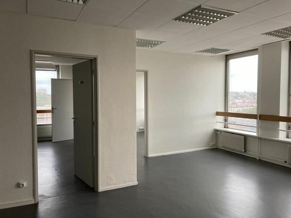 BUREAUX à LOUER de 140 m²