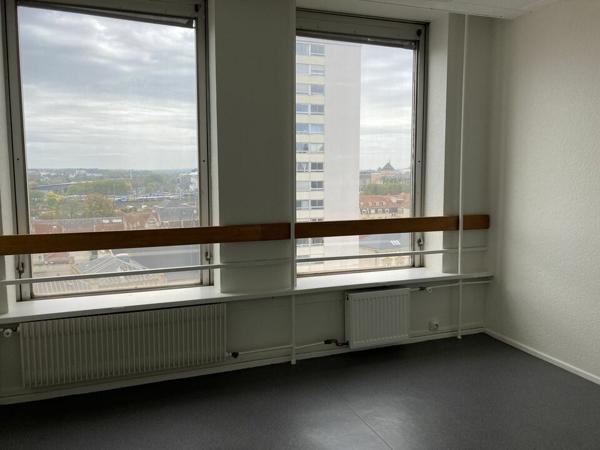 BUREAUX à LOUER de 140 m²