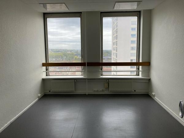 BUREAUX à LOUER de 140 m²