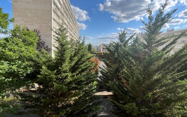 Appartement à vendre    3 pièces • 59,65 m2 Vincennes